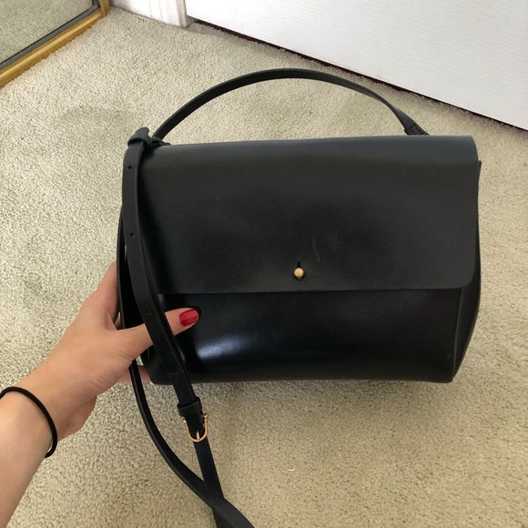 Host Pick! Auxiliary Dalen Crossbody - Picture 4 of 4